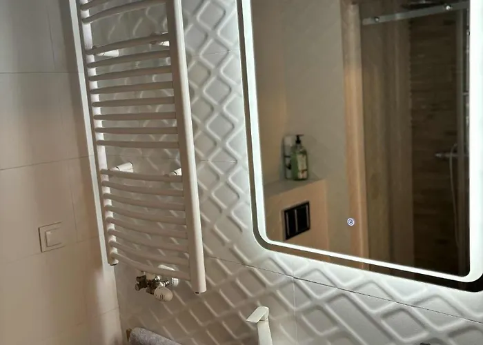 شقة Nova Starowka 2 كونين